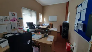 569 SQUARE METER OFFICE FOR SALE | MORELETA PARK | PRETORIA