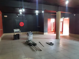 CLUB OR PUB TO LET ON MAIN ROAD IN HATFIELD