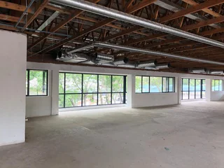 IMMACULATE WHITE BOX UNIT FOR SALE