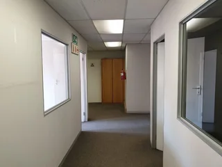 450 SQM SUITE TO RENT FOR THE PERFECT OFFICE SPACE IN THE HEART OF HATFIELD