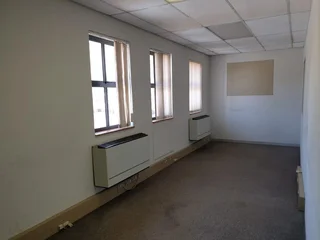 450 SQM SUITE TO RENT FOR THE PERFECT OFFICE SPACE IN THE HEART OF HATFIELD