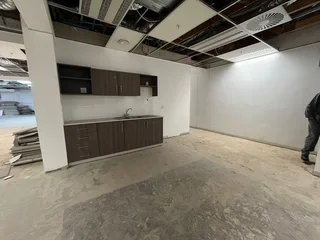 Benmore Centre | Retail space for rent in Sandton