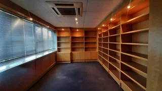 Pristine commercial office available for rental in Alberton