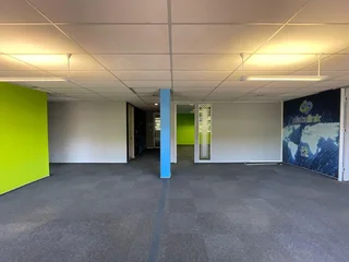 Flextronics | Prime Office Space to Let in Ferndale