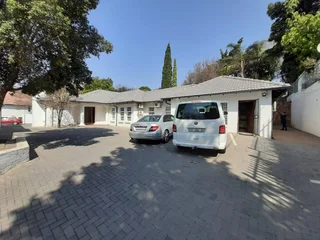 430 Sqm Office Building For Sale In Moreleta Park - Pretoria