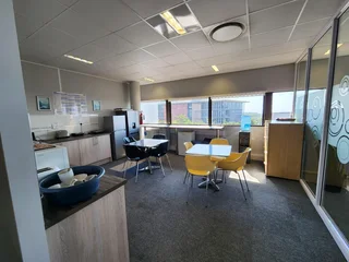 Prime 370sqm Office Space Available for Lease in Prestigious Umhlanga Locale - Your Gateway to Busin