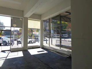 LARGE RETAIL SPACE TO LET WITH EXCELLENT VISIBILITY IN ARCADIA