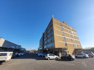 130sqm commercial office space available for rental in Kempton Park