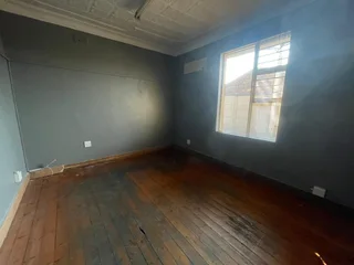 69 13th Avenue | Prime Office/Retail Space for Sale in Ravenswood