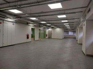 Office Block To Let In Marshalltown