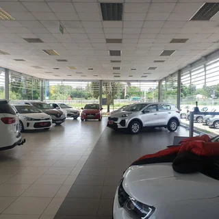 MASSIVE SHOWROOM FACILITY TO RENT WITHIN THE PRIME HATFIELD NODE COMPRISING OF 600 SQM