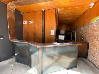 The Main Change, Kruger Street, City and Suburban