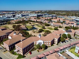 Fourways Golf Park | Modern office for sale in Sandton