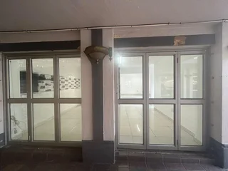 UG07 - 76th 4th street Melville | Beautiful Retail area to lease in Mellville