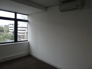 CAPE TOWN CBD | OFFICE SPACE TO RENT ON BREE STREET