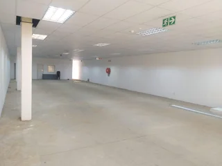 294 SQM RETAIL SHOP TO RENT IN SILVER MALL - 588 PRETORIA STREET, SILVERTON