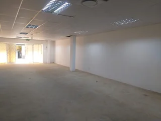 294 SQM RETAIL SHOP TO RENT IN SILVER MALL - 588 PRETORIA STREET, SILVERTON