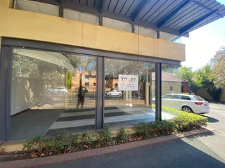 Prime showroom / offices available for lease in the Melrose Estate area