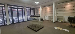 Surrey House Building | Retail Space To Let in Marshalltown