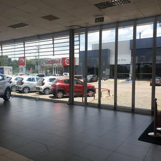400 Sqm Showroom Facility To Rent Within The Prime Commercial Node Of Hatfield With Good Exposure