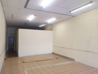 REATIL SPACE TO RENT WITHIN SPAR CENTRE - SILVERTON