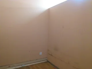 REATIL SPACE TO RENT WITHIN SPAR CENTRE - SILVERTON