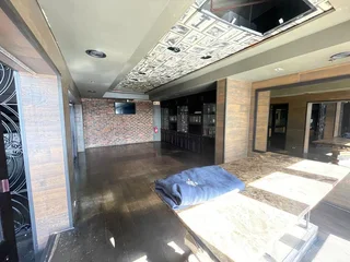 Melrose Arch, Upper Galleria, The Piazza | Prime Restaurant / Bar Space to Let in Johannesburg