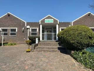 Immaculate Office Space Available For Lease