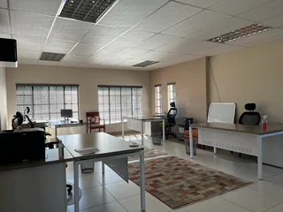 Freestanding Property to Let in Alberton | South Crest