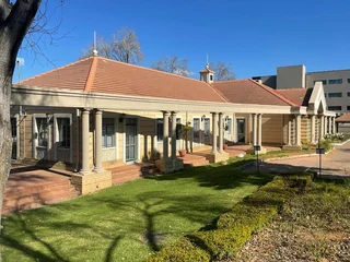 20sqm All inclusive rental in Dunkeld West