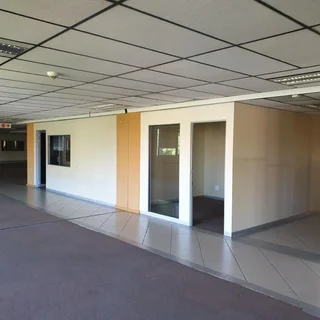 1,233 SQM OFFICE TO RENT WITHIN INFO TECH BUILDING ON ARCADIA STREET IN HATFIELD