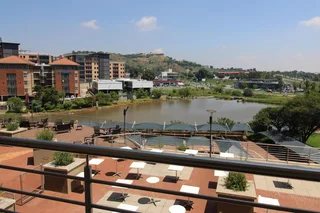 Constantia Kloof Office Park |Prime office space available for lease in the Roodepoort business node