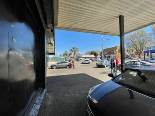 3 ERVEN rolled into 1! Bargain sale in Jeppestown