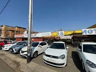 3 ERVEN rolled into 1! Bargain sale in Jeppestown