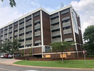 Val-de-grace - 150sqm Office Space To Let Within Hb Forum On Stamvrug Street In Pretoria East
