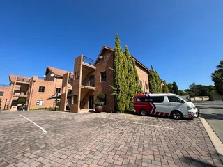 Hammets Crossing Office Park | 2 Selborne Road | Fourways | Sandton