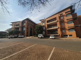 Lakefield Office Park | West Avenue | Die Hoewes