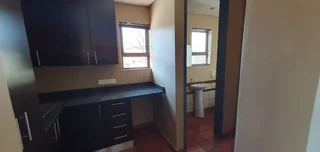 POSITANO BUILDING | DE HAVILAND CRESCENT | PERSEQUOR