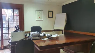 380m² Commercial Office For Sale – Hatfield, Pretoria – Prime Location On Jan Shoba Street