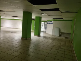 Excellently located commercial/retail office available for rental in Newtown