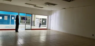 Shop available to let in Newtown precinct