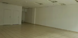 Shop available to let in Newtown precinct