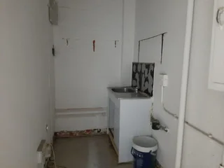 PRETORIA CENTRAL - 124SQM RETAIL SHOP TO LET WITHIN A BUSY CENTRE BASED ON VAN DER WALT STREET