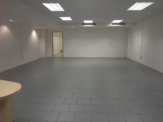 SUNNYSIDE - 111SQM OFFICE SPACE TO RENT WITHIN BARCLAYS SQUARE ON JUSTICE MOHAMMED STREET