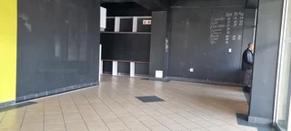 Sambro House: Corner shop for rent in Marshalltown