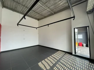 Trichard Road Boksburg |Stunning showroom for Sale in Everleigh