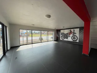 Trichard Road Boksburg |Stunning showroom for Sale in Everleigh