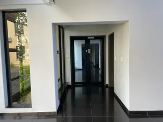 Neat office space available for lease in the Norrdwyk, Midrand area