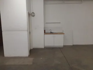 NEAT OFFICE SPACE TO LET IN ALBERTON NORTH