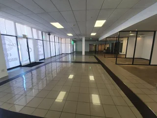 Claremont | Prime Showroom Space To Rent On Campground Road, Cape Town